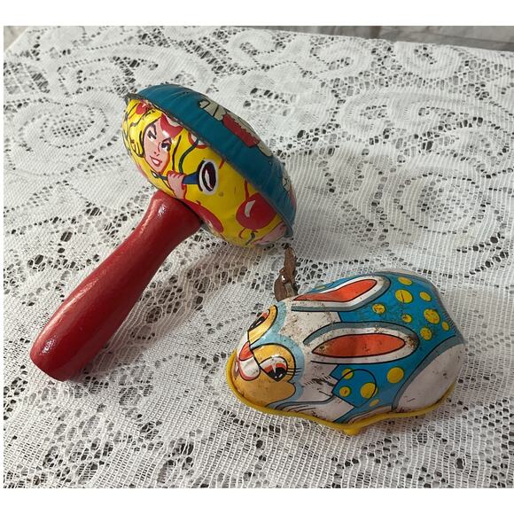 Noise Makers Vintage Lot of 2 Tin Litho Graphics Vintage Collectible - Picture 1 of 5